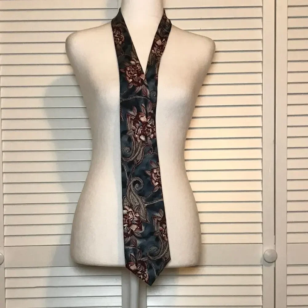 Stafford Floral Classic Wide Necktie